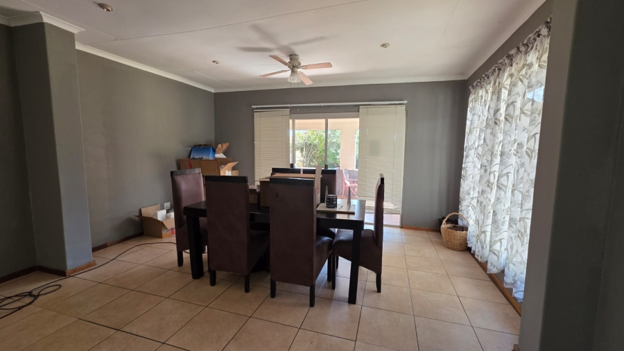 2 Bedroom Property for Sale in Flamwood North West